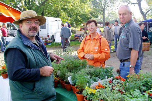 bunte Angebotsvielfalt auf dem Ostelbischer Bauernmarkt